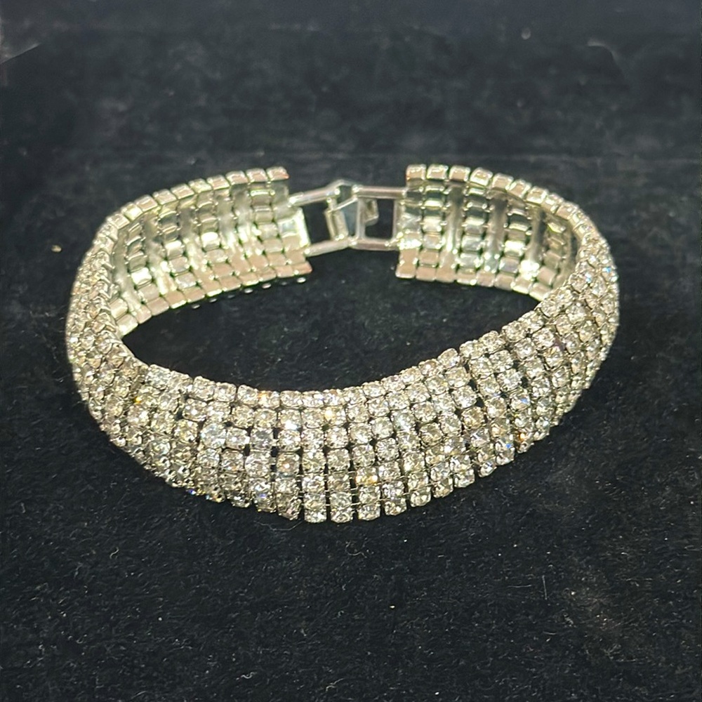 Bracelet - Picture 3 of 13
